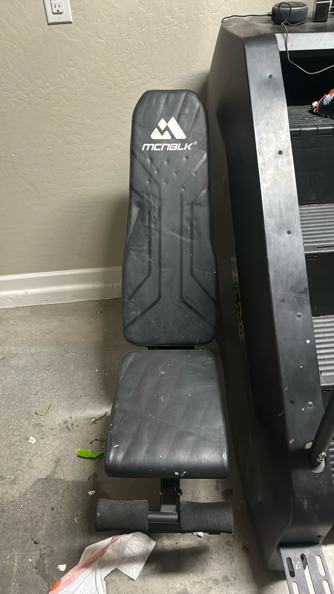 Weight bench