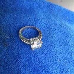 Woman's Ring Size 7