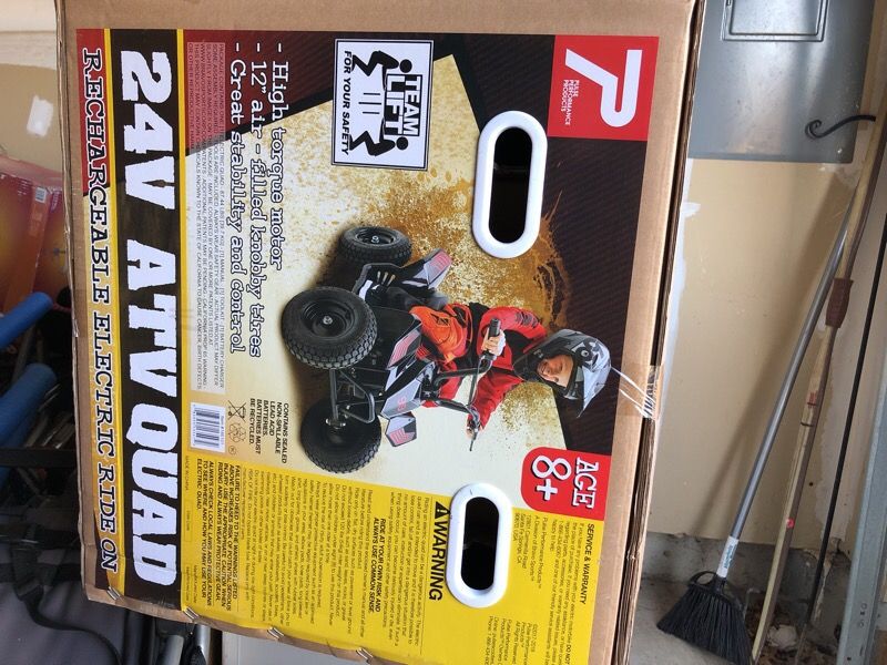 PULSE PERFORMANCE 24 VOLT ATV QUAD / 4 WHEELER (new in box) REAL TIRES