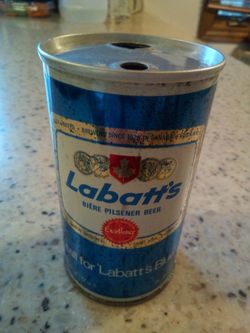 Vintage labatt's empty beer can/ labatt's breweries of Canada/ push tab can/12 ounce can