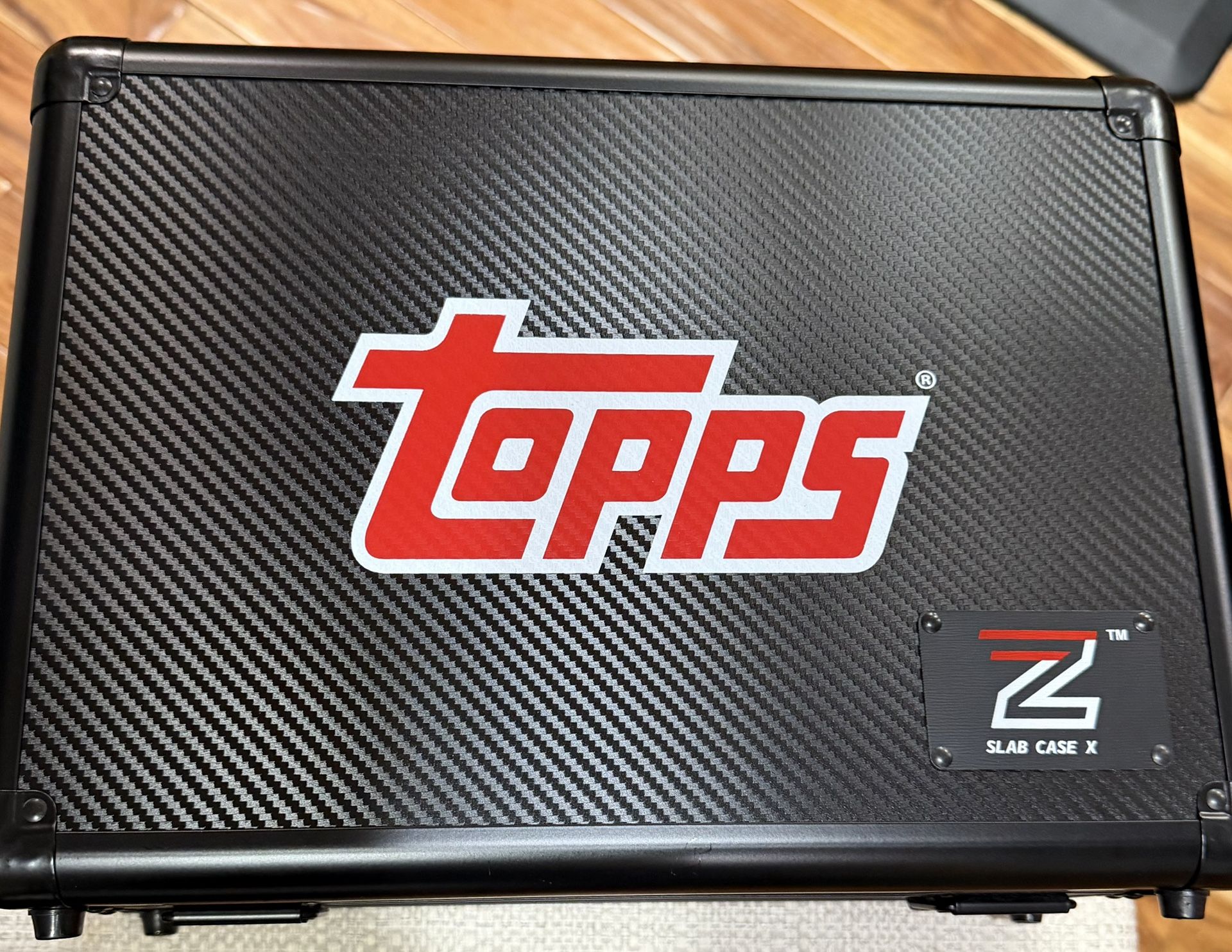 Topps Zion Slab Card Carrying Case X Aluminum Carbon NEW