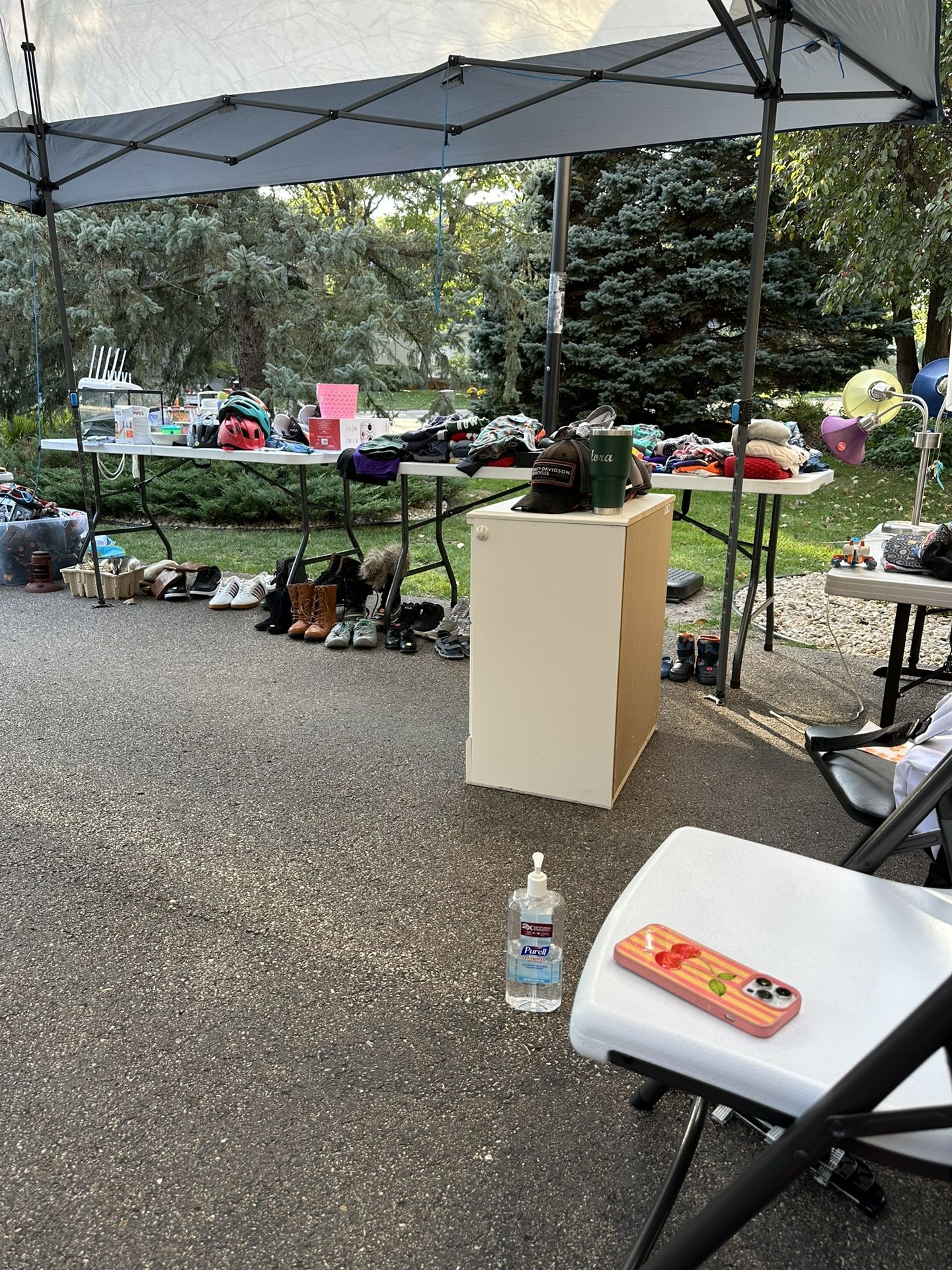 Boys Clothes And More / Garage Sale