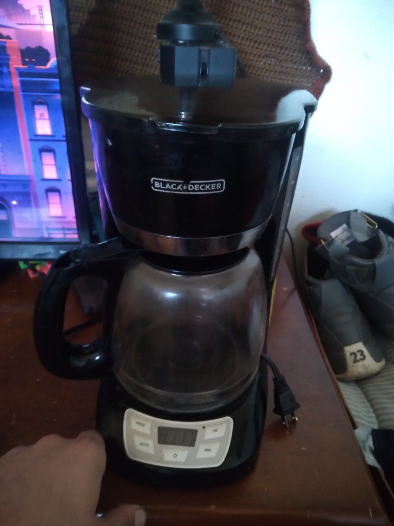 12 Cup  Coffee Pot Black & Decker 