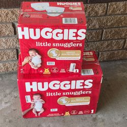 Huggies new born diapers