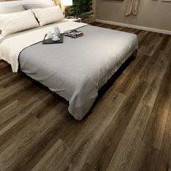 Flooring That Looks And Feels Just Like Real Wood Vinyl Laminate Engineered Wood Porcelain Installation Available 