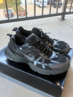 NIKE V2K Running Shoes (All Black)