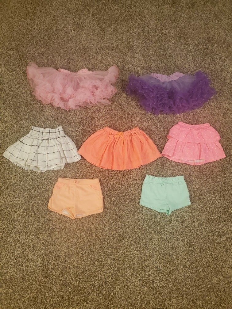 Lightly Used 3 Skirts, 3 Tutus, Ballerina Outfit And Tutu With Leggings! 24 Month