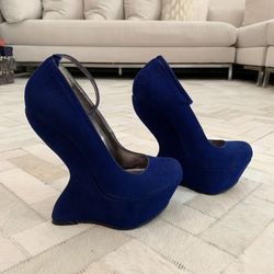 Steve Madden Blue Gravity Suede Heel Less Wedge/ Heels