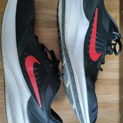 Nike downshifters Size 14mens