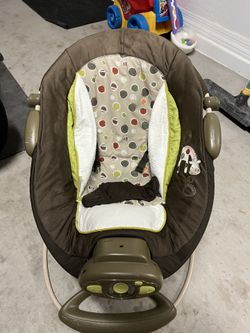 Baby Rocking Bed