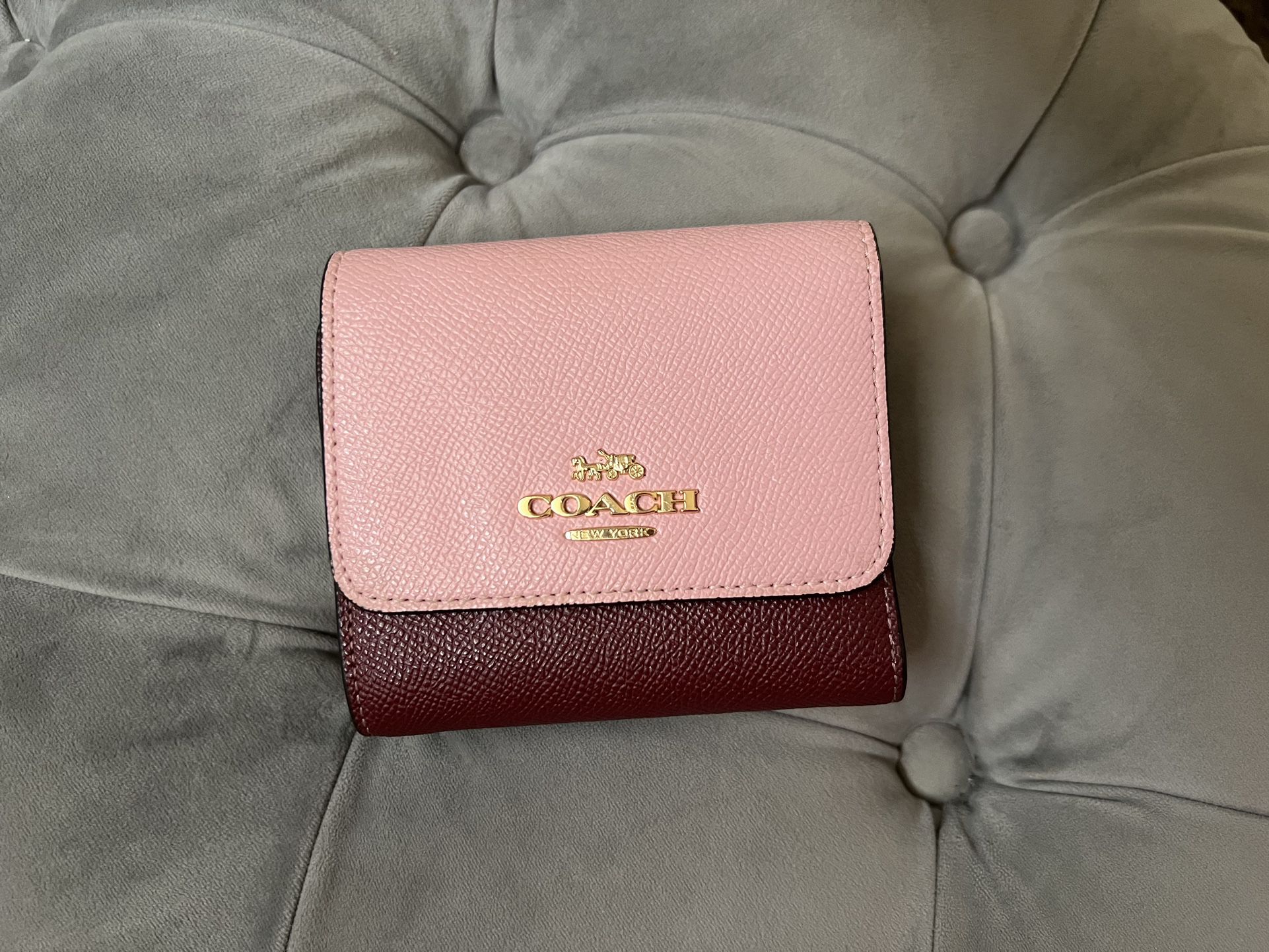 Coach Trifold Wallet 
