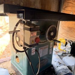 Table Saw Grizzly G1023