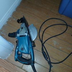 Skill Saw With Cord