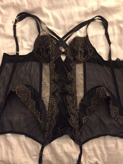 Victoria's very sexy corset lace top