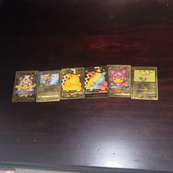 Golden Pikachu  Pokémon Cards