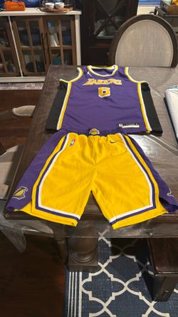 Lakers Jersey And Shorts