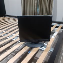 17inch Computer Monitor 