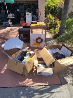 ALL FREE - PICK UP IN DRIVEWAY