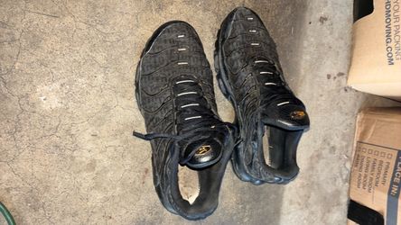 Nike shoes size 11 men