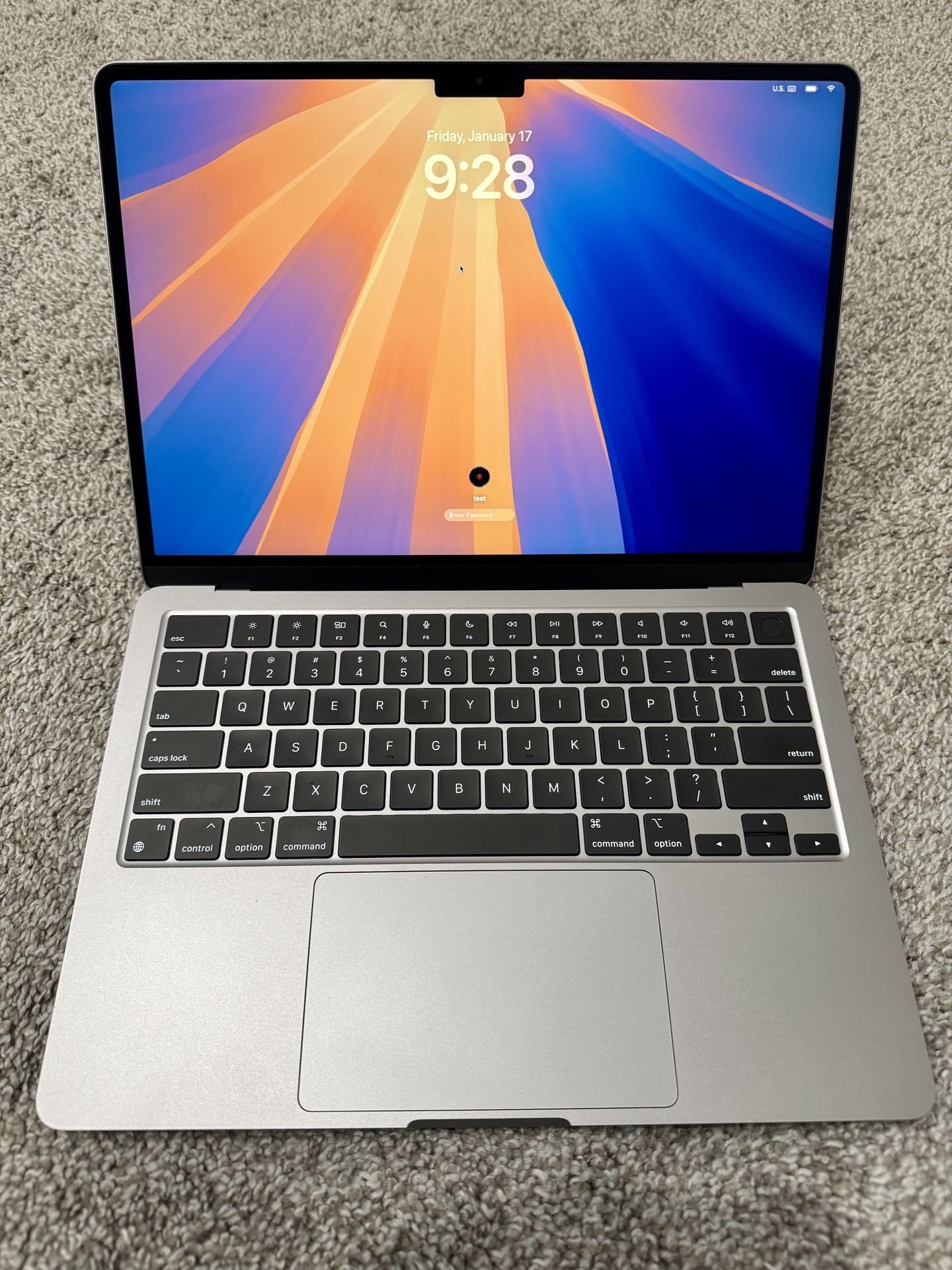 M2 MacBook Air -512 GB - Mint condition