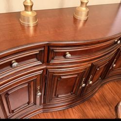 Excellent Shape! Beautiful . No scratches!!