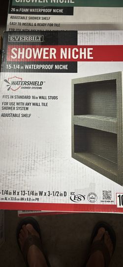 Shower niches