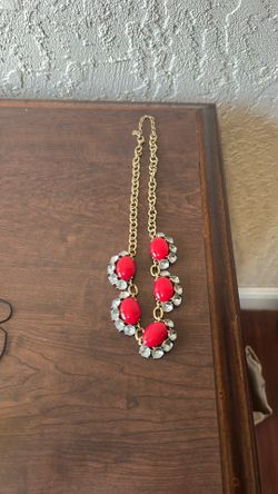 Red Pearly necklace