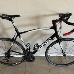 Tommaso Imola Road Bike - Size XL (60 cm)