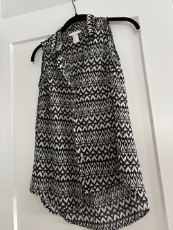 Black & White Geometric Sleeveless Skirt