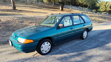 1995 Ford Escort