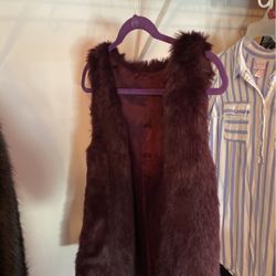 Purple fur Vest 