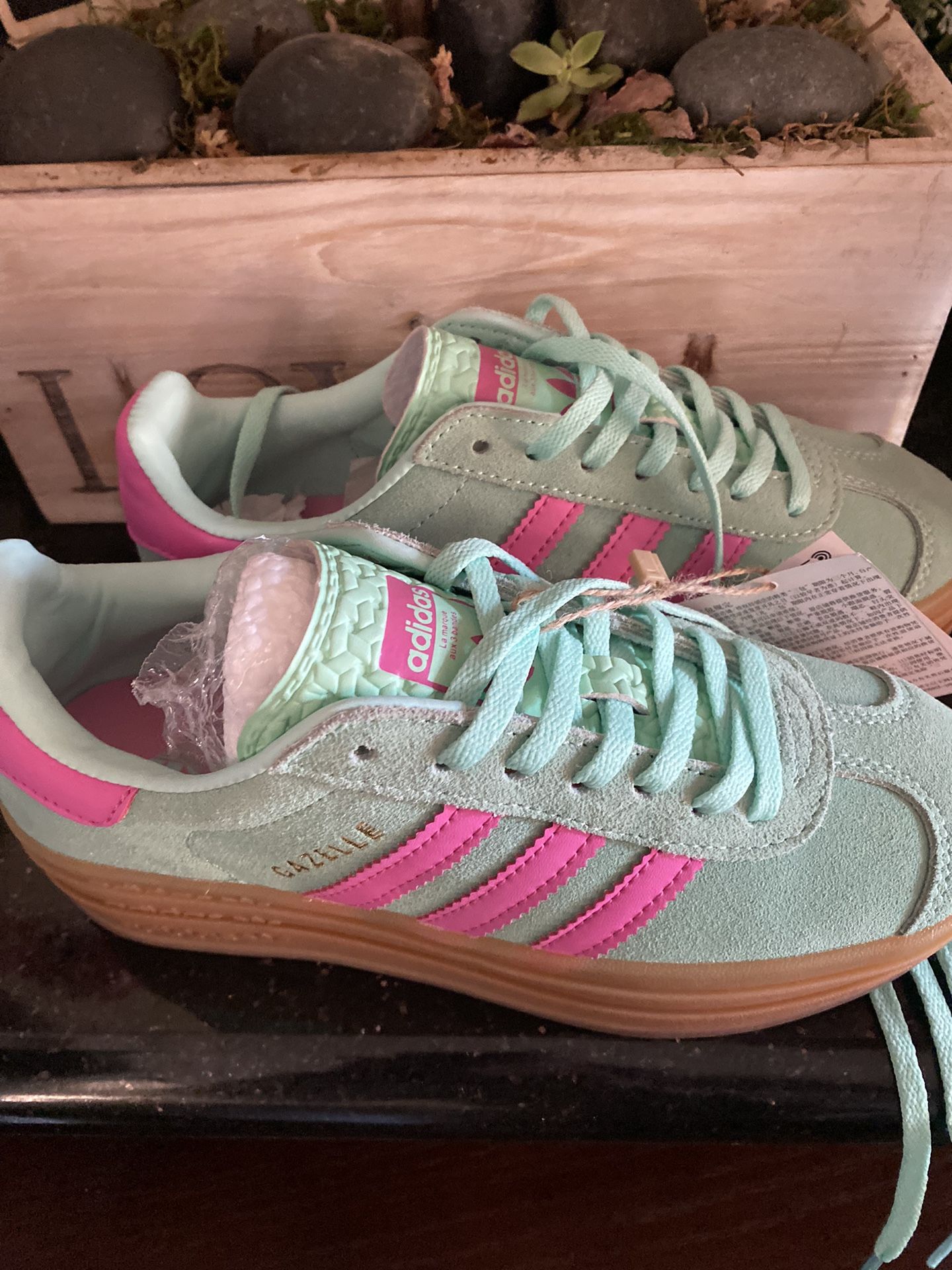 🌸🌼🌺BONITOS TENNIS DIZE 6 ADIDAS NUEVOS