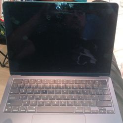 MacBook M2 LOCKED