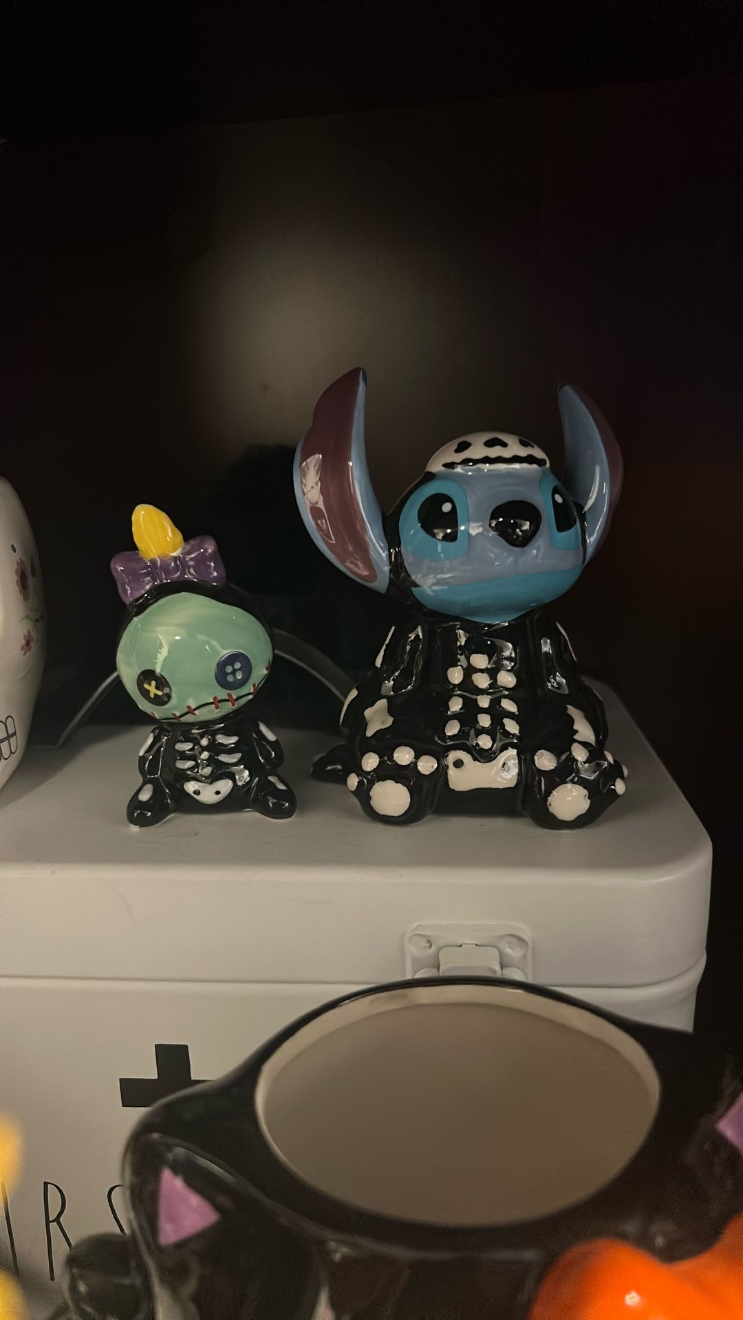 Stitch And Scrump Salt And Pepper Shakers