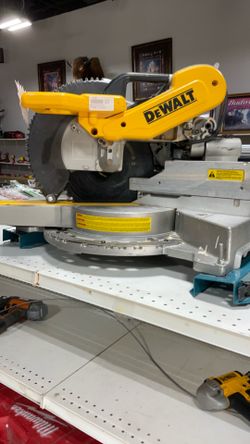 DEWALT MITER SAW