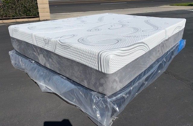 Queen Organic Cool Gel Memory Foam!¡!