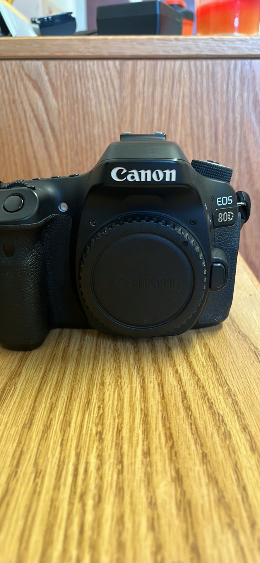 Canon 80 D