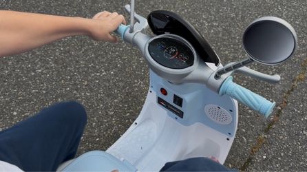 Kid Power Wheel Vespa Style Motorcycle