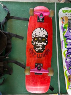 Skate board  Hot Lunch