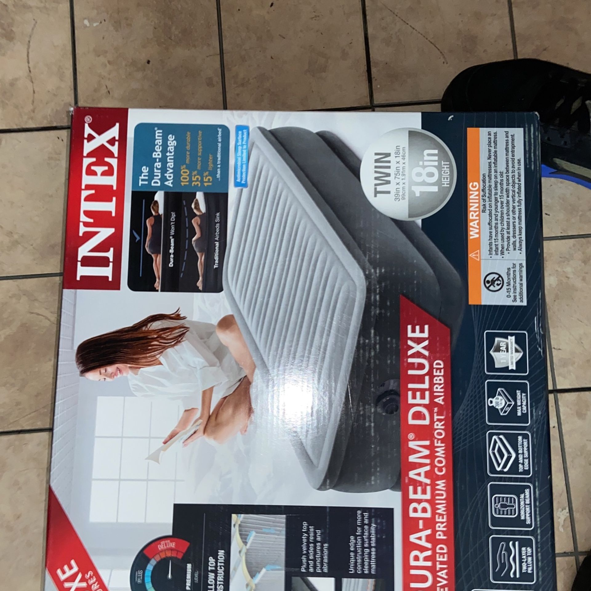 Twin Dura-beam DELUXE NEVER USED Still in Box