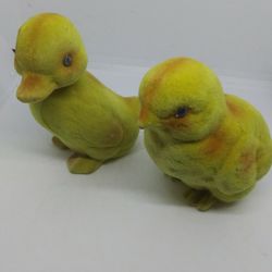 SET 2 VINTAGE FLOCKED CHICK AND DUCK