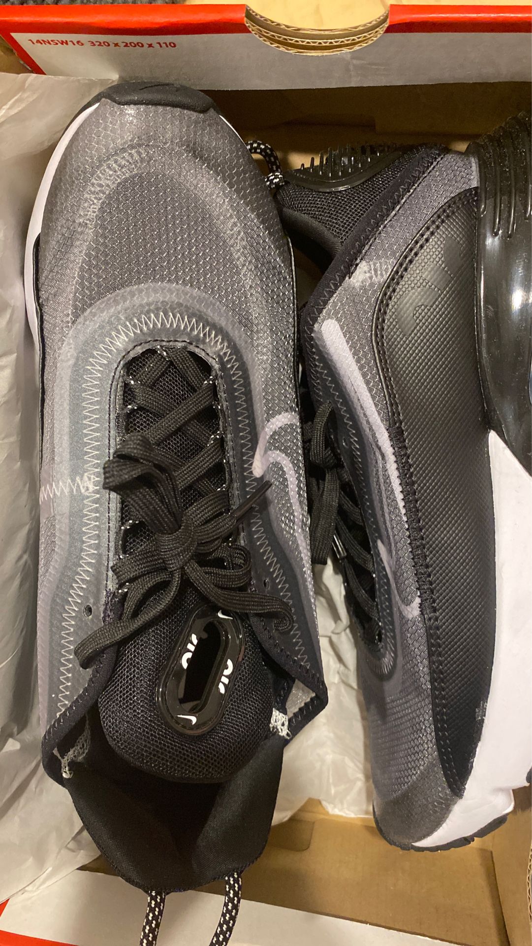 Air Max size 8.5 women