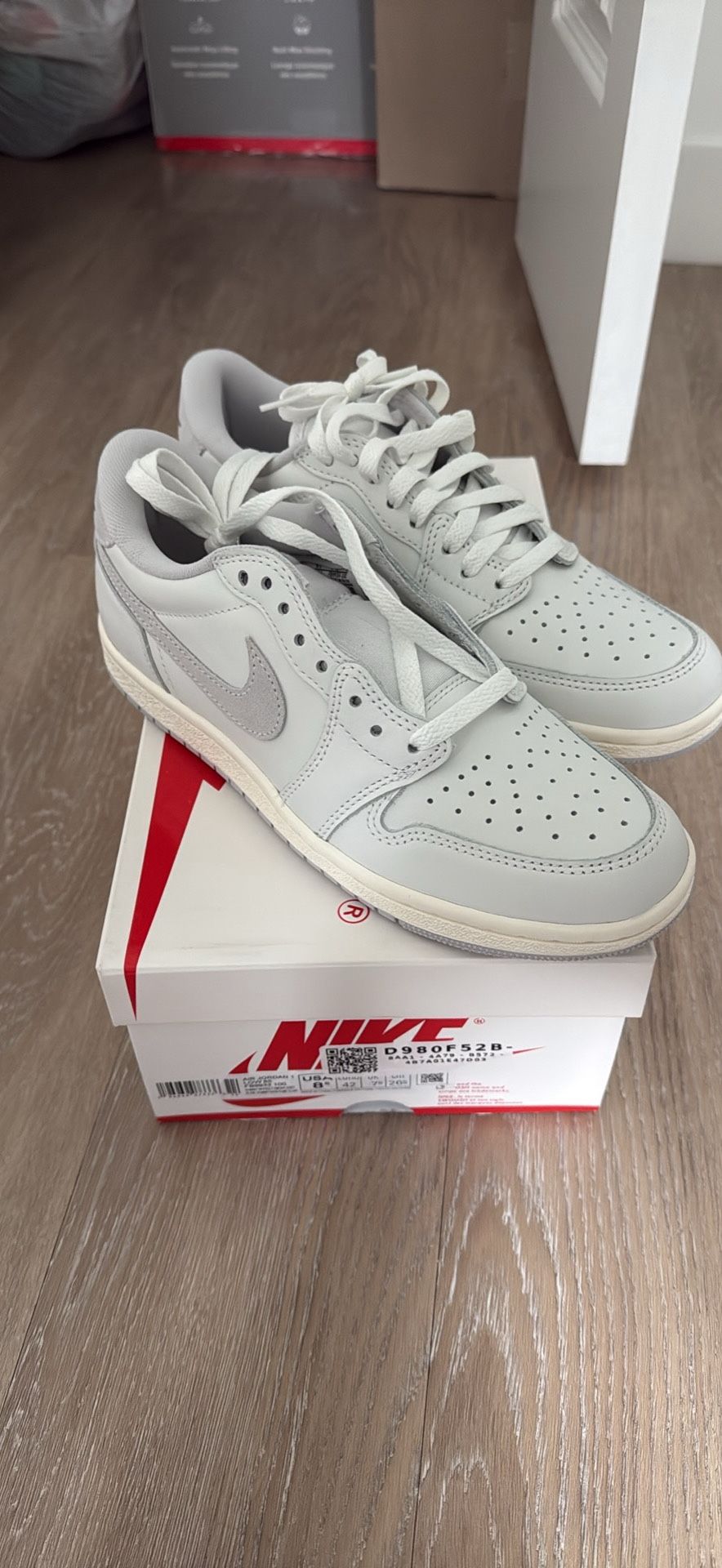 Nike Air Jordan Low Neutral Grey size