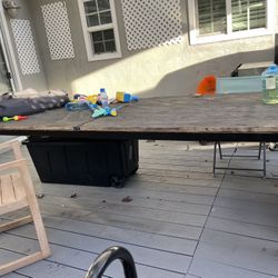 Restoration Hardware Patio Table