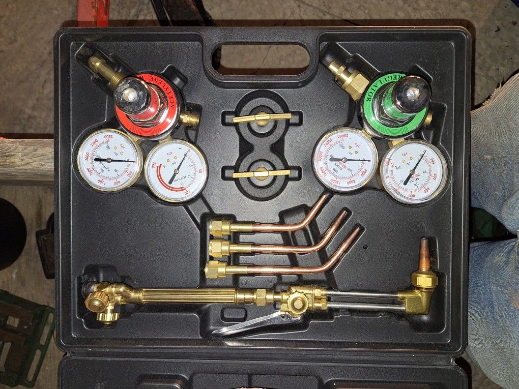 Oxygen/Acetylene Cutting Torch Kit