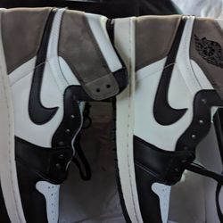 jordan 1 mocha size 11