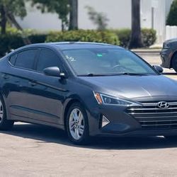 2020 Hyundai Elantra