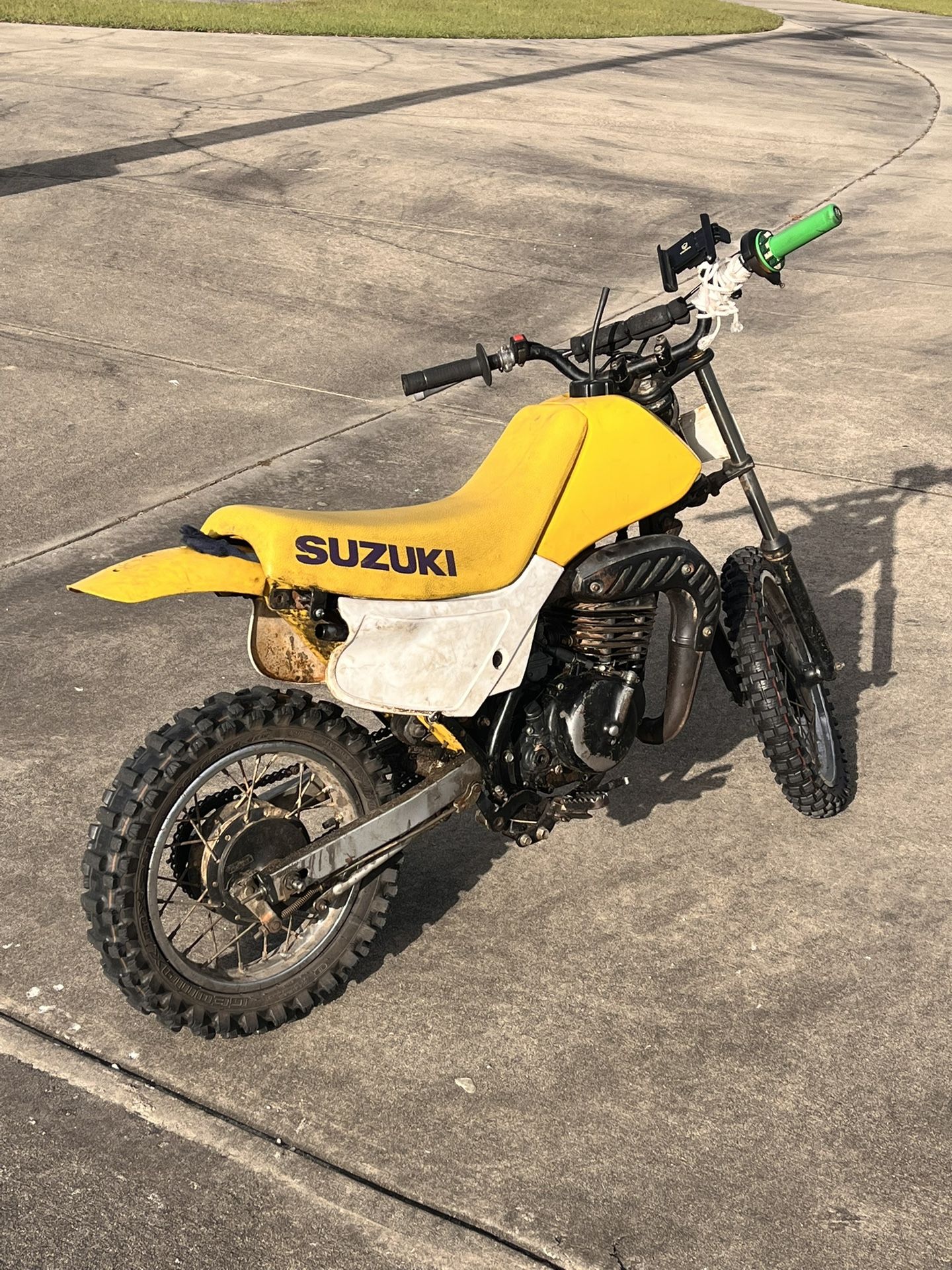 Suzuki Ds80