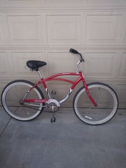 SCHWINN BEACH CRUISER