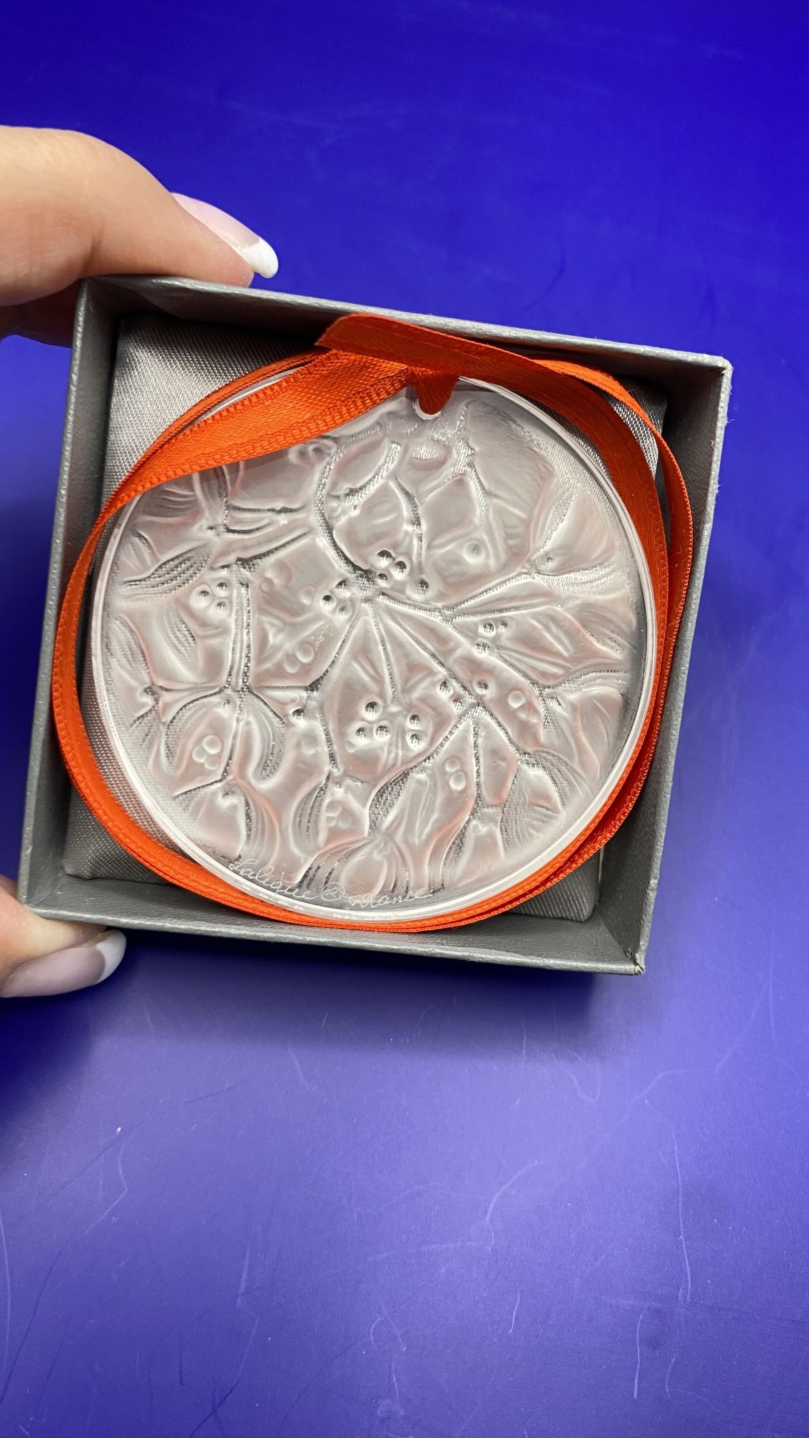 LALIQUE FRANCE Vintage Stunning Mistletoe Noel 1988 Christmas Ornament ~ No Damage~ 6 Available ~ Deal For All